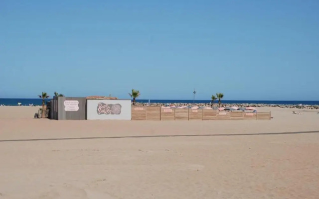 Spacious Villa in Valras Plage