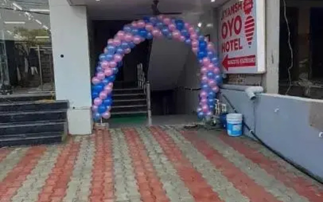 Oyo 80625B Jiyansh Oyo Hotel