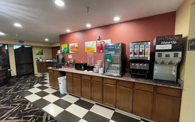 Comfort Inn & Suites