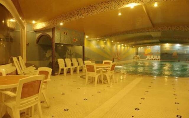 Ferdowsi International Grand Hotel