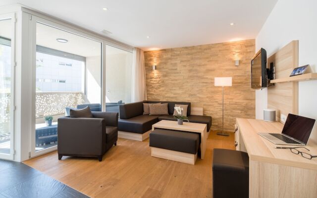 Centerpark Apartments