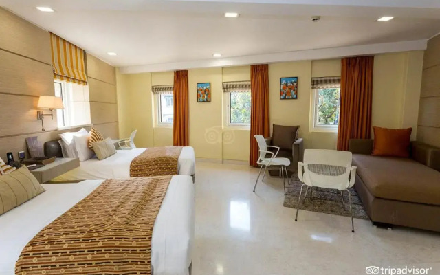 Residency Hotel Fort