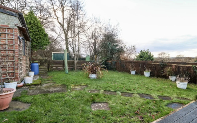 Ty Newydd Bach