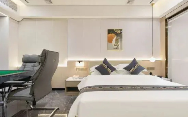Bosheng Hotel (Puning International Commodity City Puning Station)