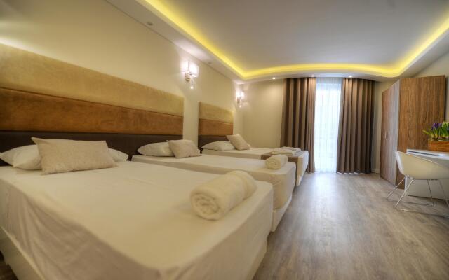 Onyx Suites & Apartments