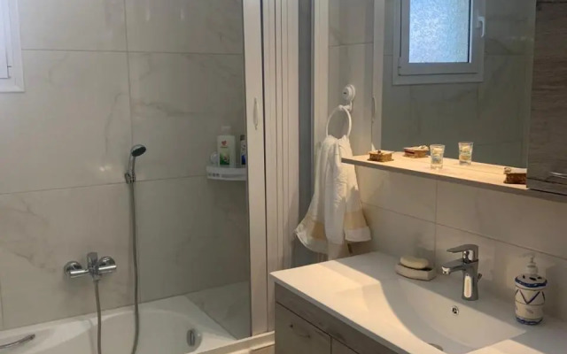 Kos Suite Home
