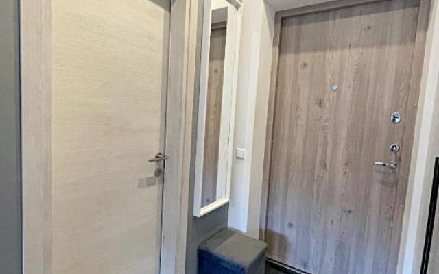Comfortable 1 BD Old Town Apartment by Hostlovers