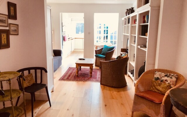 The Old Bookbinders Retreat