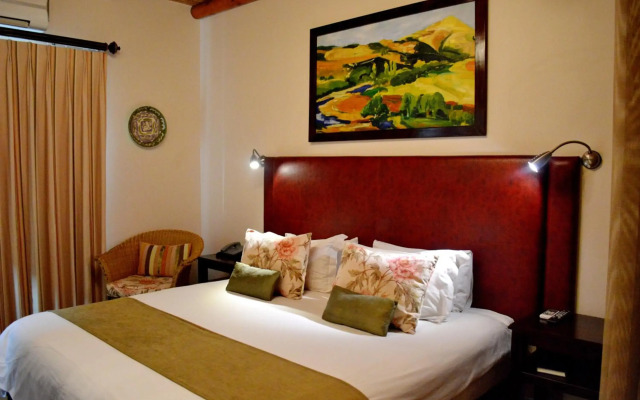 Oakhurst Hotel