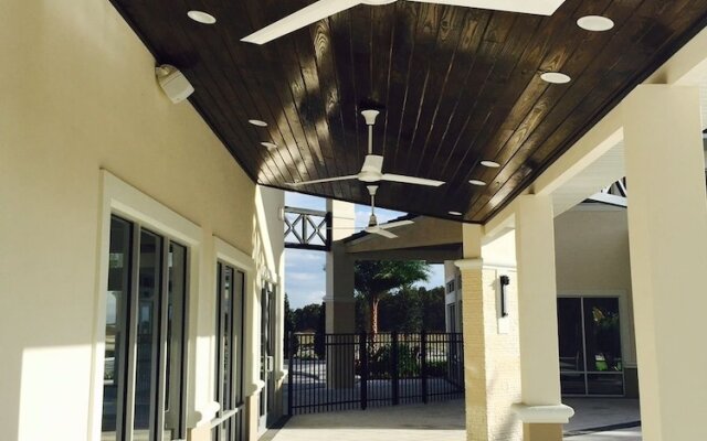 Sonoma- 7 Bedroom Pool Home- 1852SN