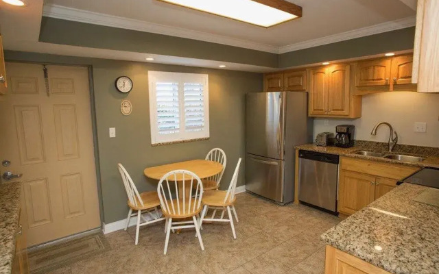 Win-San C-102 - 2 Br Condo