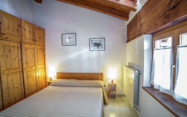 Apartment in Antey-saint-andre Near Ski Lifts