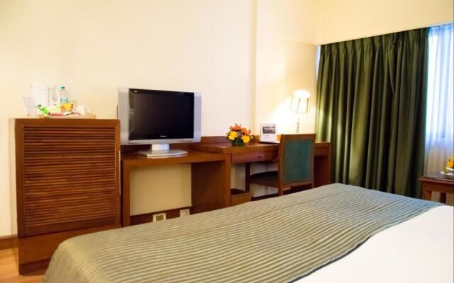 Hotel Southern Star Bangalore