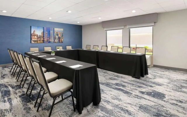 Hampton Inn Long Island/Islandia