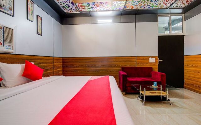 OYO 18561 Hotel Athiti