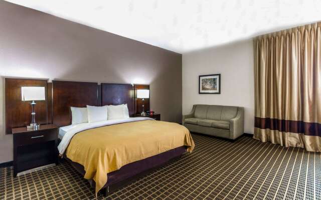 Clarion Inn & Suites Miami International Airport