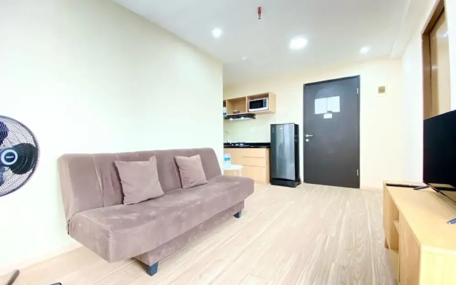 Spacious 2Br Apartment At Grand Asia Afrika