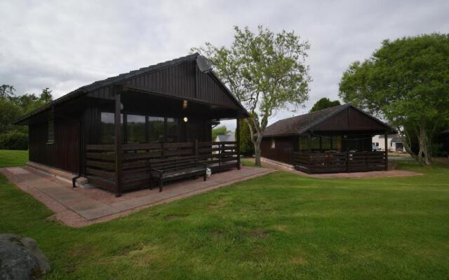 Glenview Chalet Park No 2