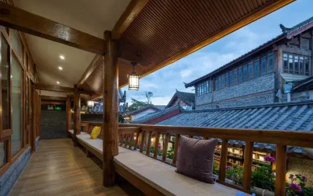 Lijiang Baimao Chinese Inn