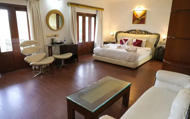 White Pearl Suites