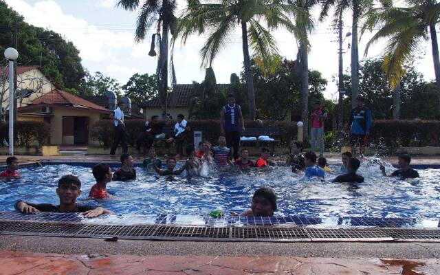 RUMBIA RESORT VILLA Paka Terengganu