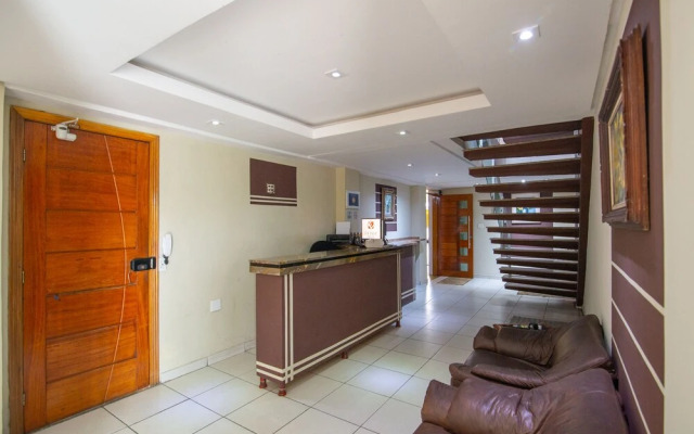 Hotel Extasy (Adult Only)