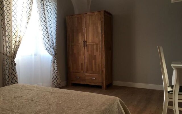 Pierette Guest House