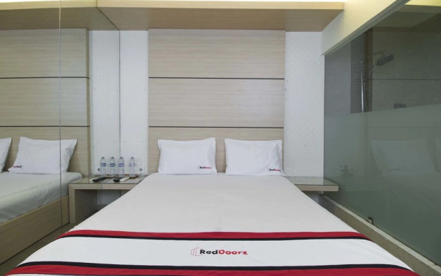 RedDoorz @ Mangga Besar 5