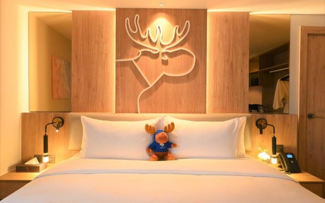 Moose Hotel Nimman