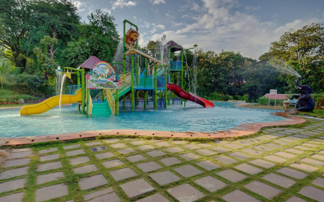 Khanvel Resort
