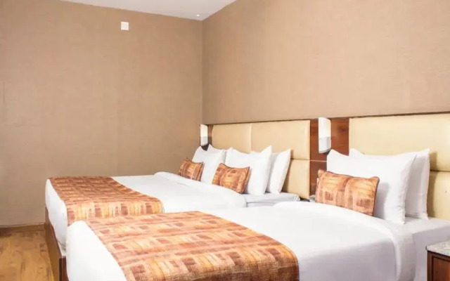 Sumitel Vista 800m from Mall Road