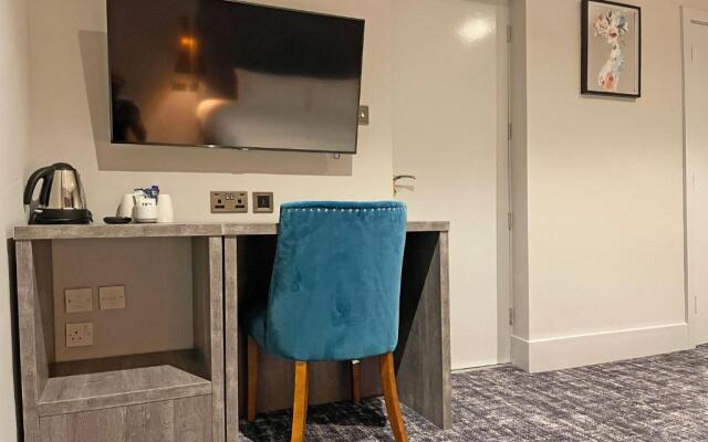 1820 Boutique Rooms and Suites