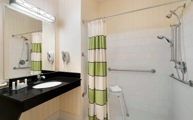 Fairfield Inn & Suites by Marriott Champaign