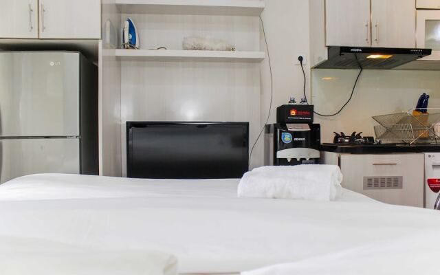 Nice And Cozy Studio Apartment At Springlake Summarecon Bekasi