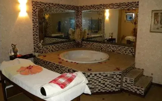 Asya Pamukcu Termal Hotel