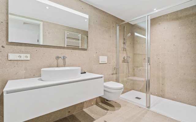 Clausen Hideaway Modern Apartment ID211