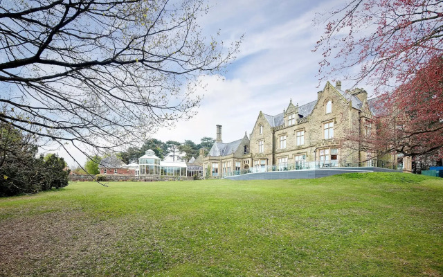 Oddfellows on the Park