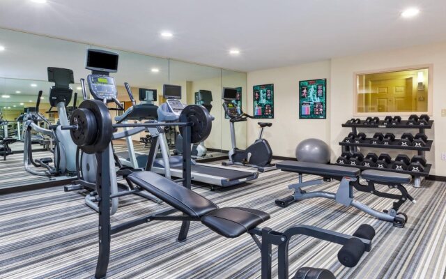 Candlewood Suites Huntersville by IHG