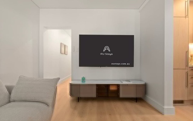 Coastal Living 2 Bedroom in Bondi Beach – Guest Rooms – Sydney