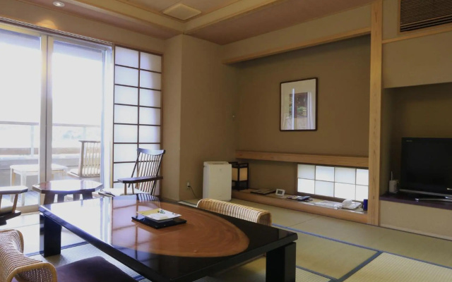 Kameya Ean – Guest Rooms – Izunokuni