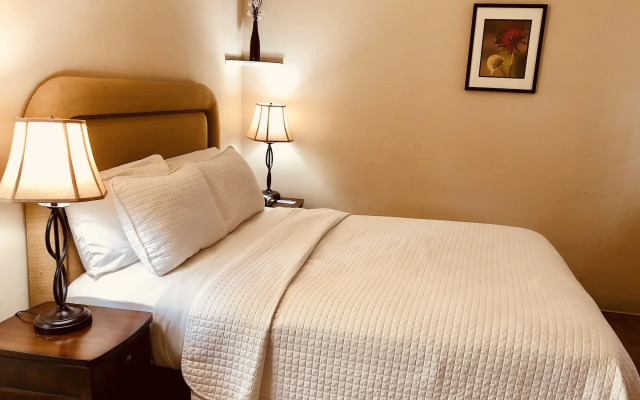 Carmel Resort Inn