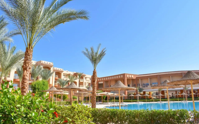 Parrotel Lagoon Waterpark Resort