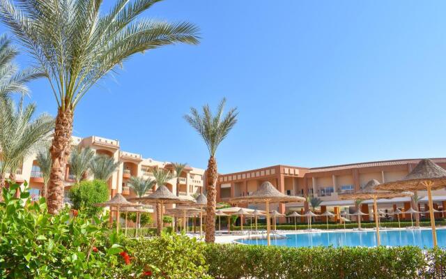 Parrotel Lagoon Waterpark Resort