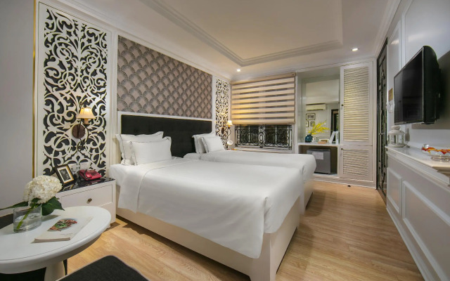 Lavender Central Hotel & Spa