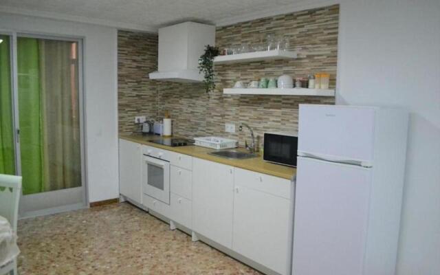 1 Bedroom Apartment With Gallery Balcony Free Netflix, air Conditioning