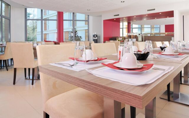 Residhome Paris-Guyancourt