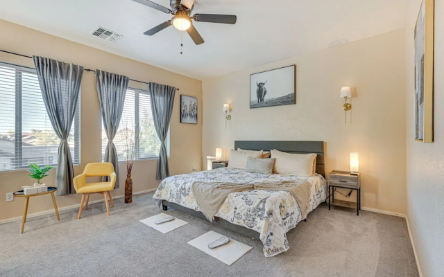 Family-friendly Phoenix Home: 5 Mi to Westgate!