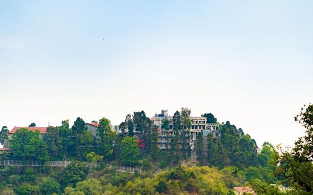 OYO 14191 Home Studio Valley View Barlow Ganj