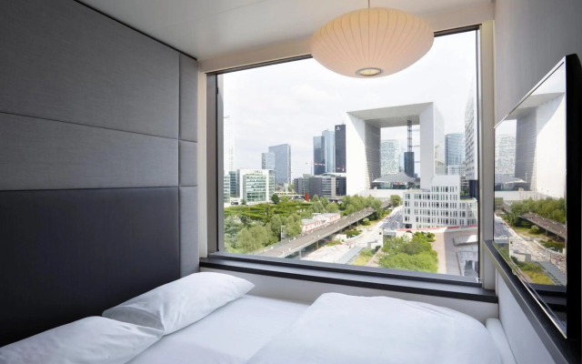 citizenM Paris la Défense
