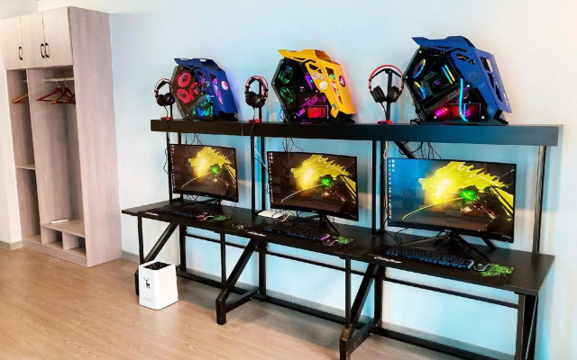 Thunder Fire E-Sports hotel